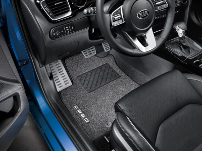 1625236661_J7141ADE01 J7141ADE11_IM_Floor_mats_standard_01 400xauto