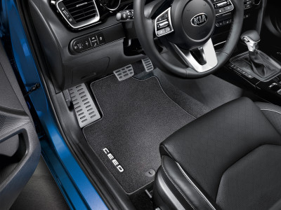 1625236661_J7143ADE00 J7143ADE01 J7143ADE11_IM_Floor_mats_velour_01 400xauto