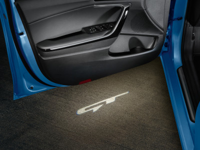 1625570414_66651ADE00GT_IM_LED_door_projector_GT_logo_01 400xauto