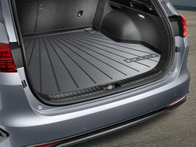 1626085513_J7122ADE10_IM_Trunk_liner_01 400xauto