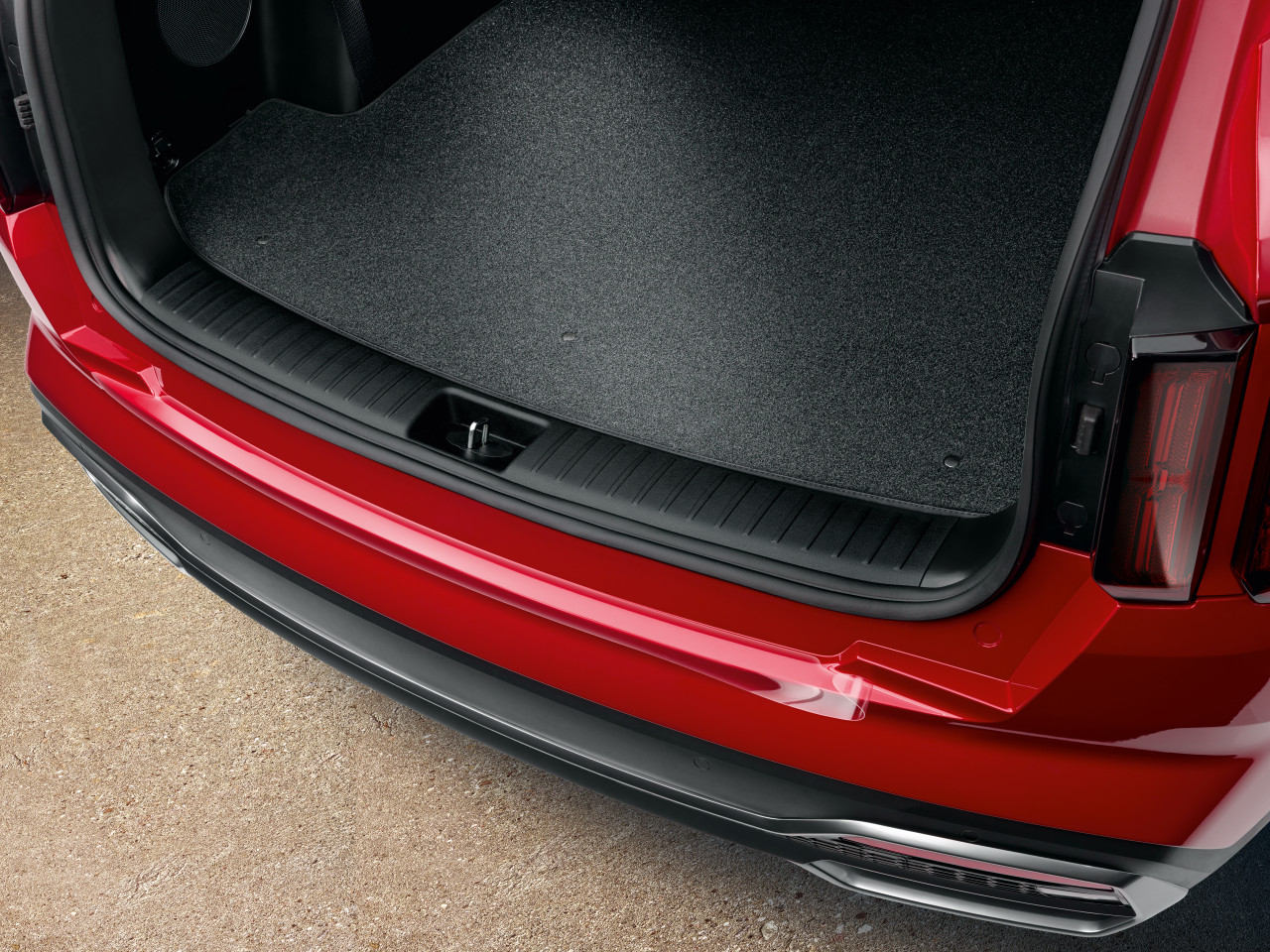 1626187072_P2272ADE00TR_IM_Rear_bumper_protection_foil_transparent_01 1280xauto