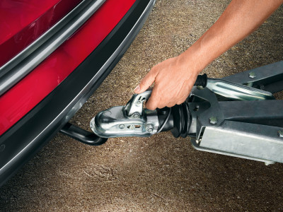 1626187072_P2280ADE00 P2281ADE00 P2285ADE00_IM_Tow_bar_fixed___detachable___retractable_02 400xauto