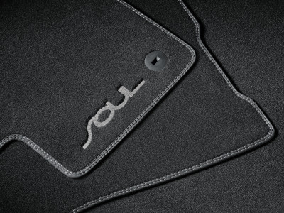 1626345680_J2143ADE00_IM_Floor_mats_velour_01 400xauto