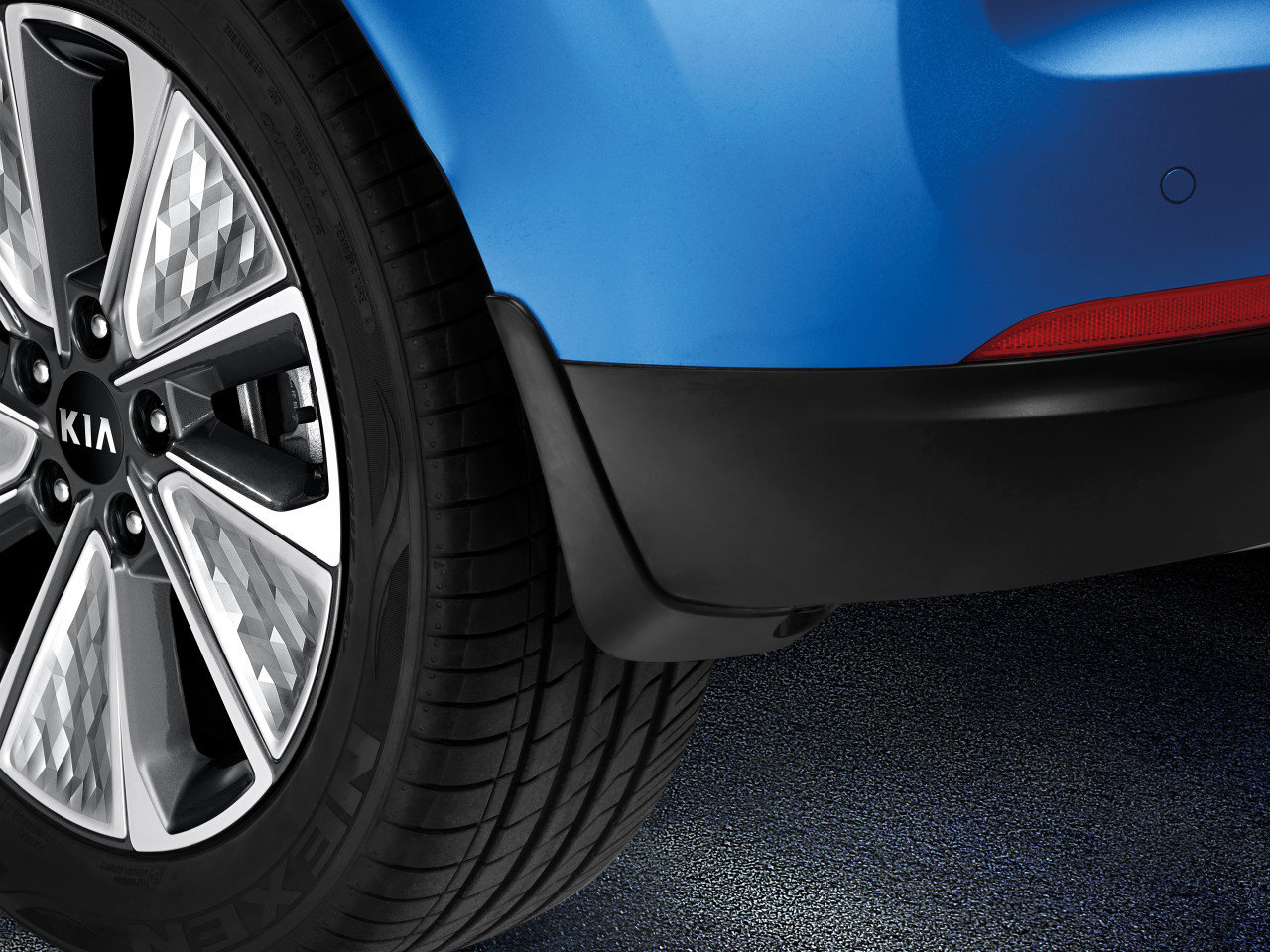 1626345680_J2F46AK100_IM_Mudguard_kit_01 1280xauto