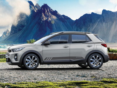 1626791585_H8200ADE50GR_IM_Body_decals_dynamic_blade_metallic_anthracite_01 400xauto