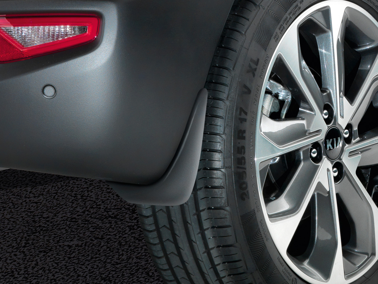 1626791585_H8F46AK300_IM_Mudguard_kit_Rear_01 1280xauto