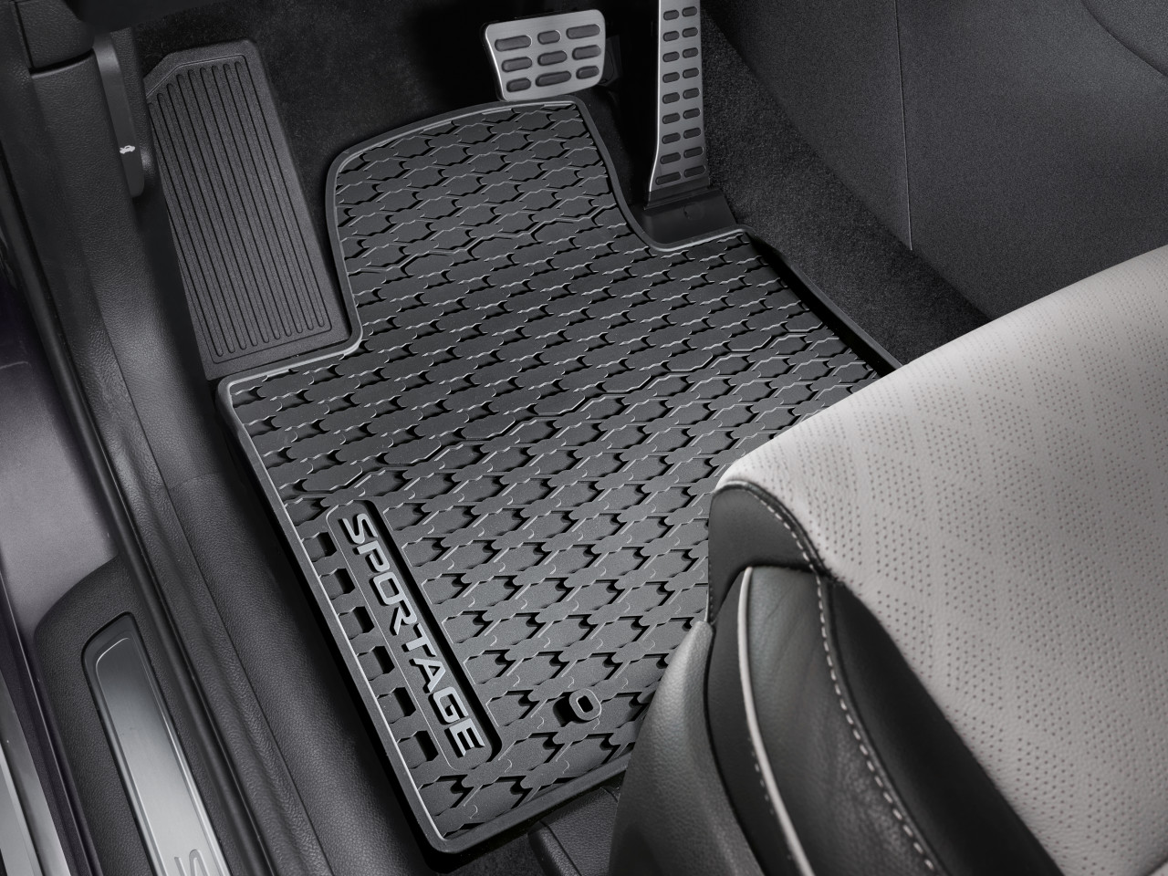 1627284954_F1131ADE50GR F1131ADE60GR_IM_Floor_mats_all_weather_with_grey_accent_01 1280xauto