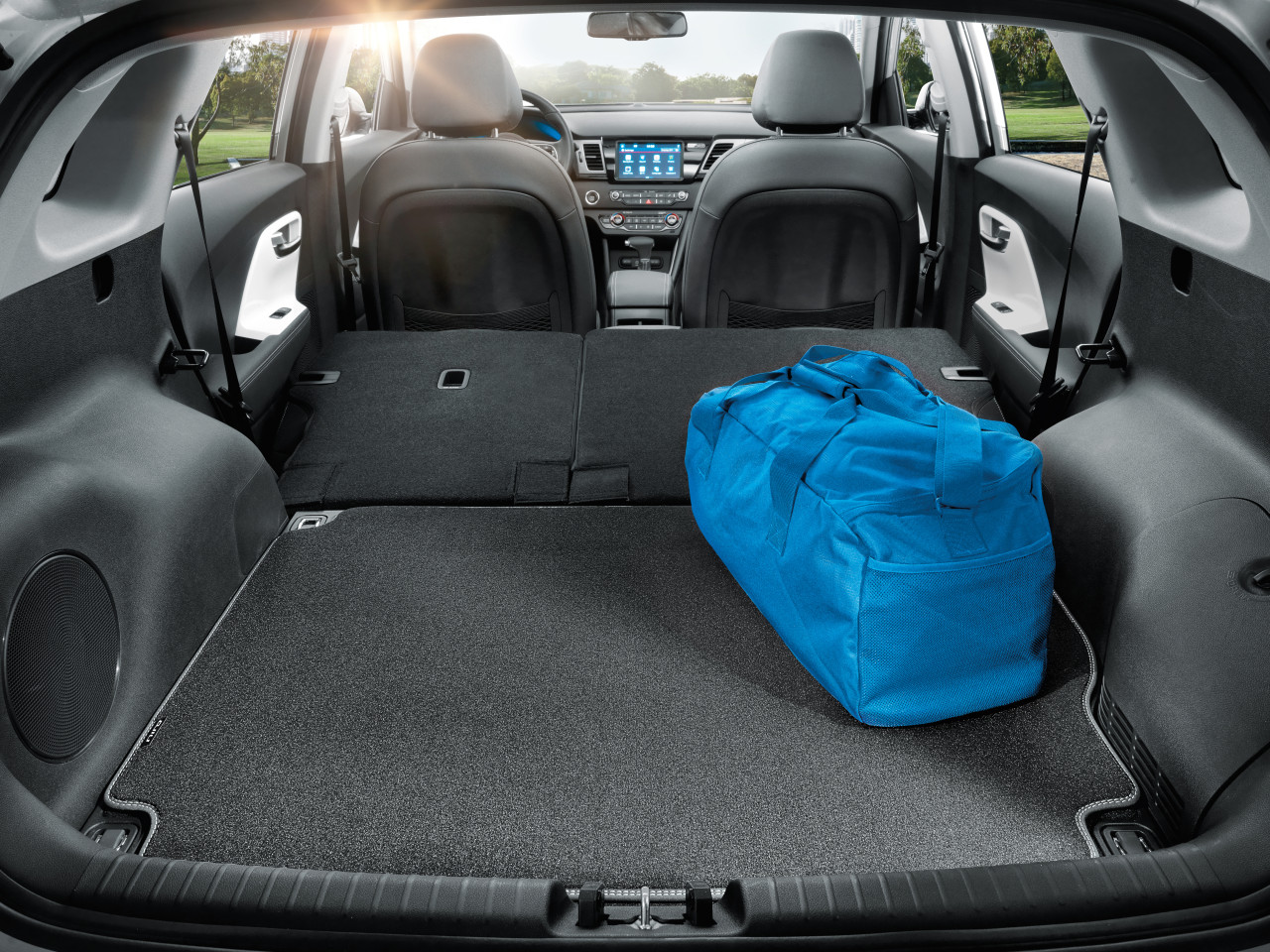 1627292341_G5120ADE10_IM_Trunk_mat_01 1280xauto