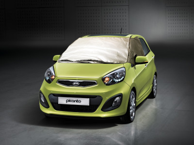 1632217403_1Y723ADE00_IM_Ice_and_sunscreen_01 400xauto