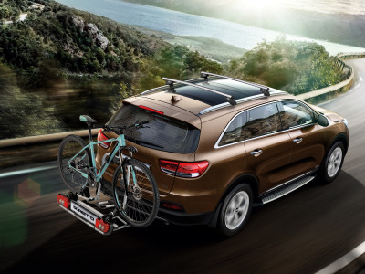 1632408202_C5211ADE01AL C6F37AC100 C5280ADE00 C5281ADE00 E823055001_IM_Emotional_image_UM_MY15_02 400xauto