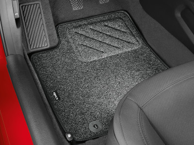 1633598394_1W141ADE01_IM_Textile_floor_mats_standard_01 400xauto