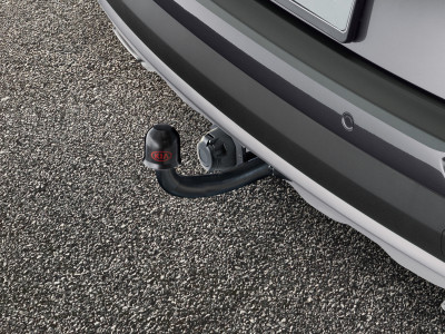 1635326401_F1280ADE00_IM_Tow_bar_fixed_01 400xauto