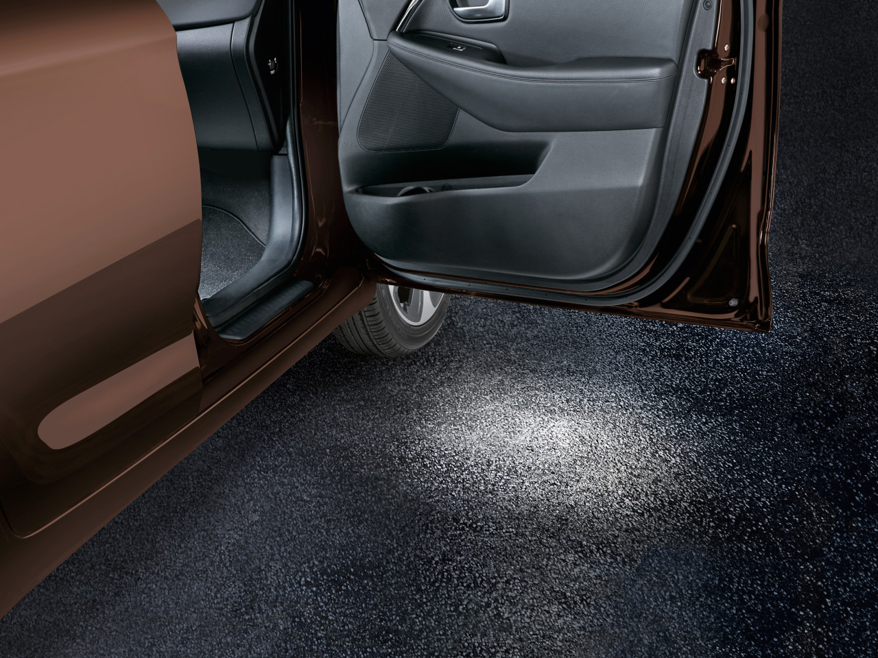 1639130237_66651ADE00_IM_LED_puddle_lights_01 1280xauto