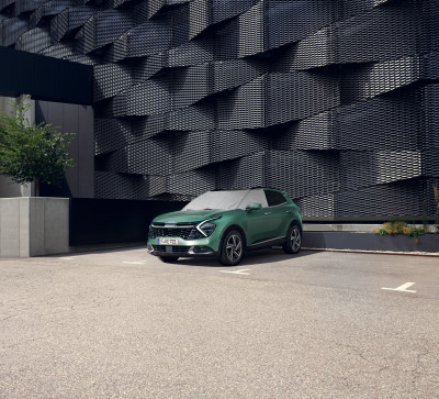 1641908355_R2723ADE00_IM__Ice_and_sunscreen_01 400xauto