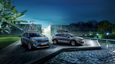 1653470925_66700ADE00 66730ADE00 G5211ADE01AL_IM_Emotinal_image_02 400xauto