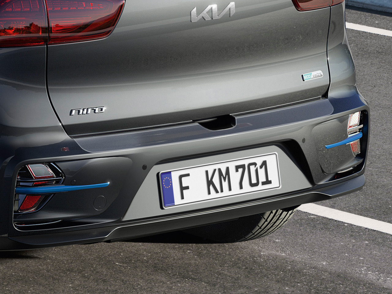 1654072234_Q4272ADE00TR_IM_Rear_bumper_protection_foil_transparent_01 1280xauto