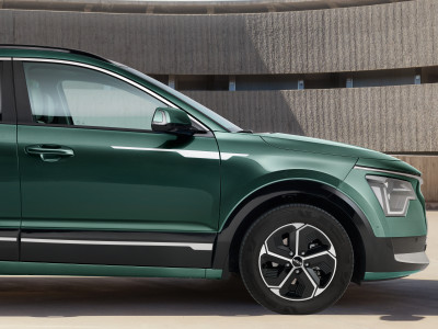 1655217228_AT200ADE00WH AT271ADE00BR ATF40AK000_IM_Decals_razor_white_01 400xauto