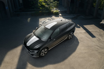 1669046501_CV200ADE00WH_IM_Decals_racing_stripes_white_01 400xauto