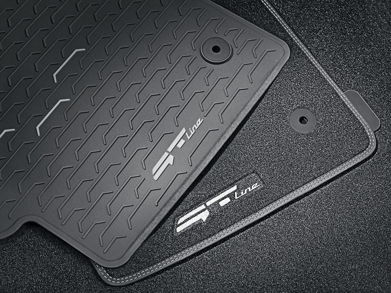 1669277374_CV131ADE00GL CV143ADE00GL CV143ADE10GL_IM_Floor_mats_GT_line_01 1280xauto