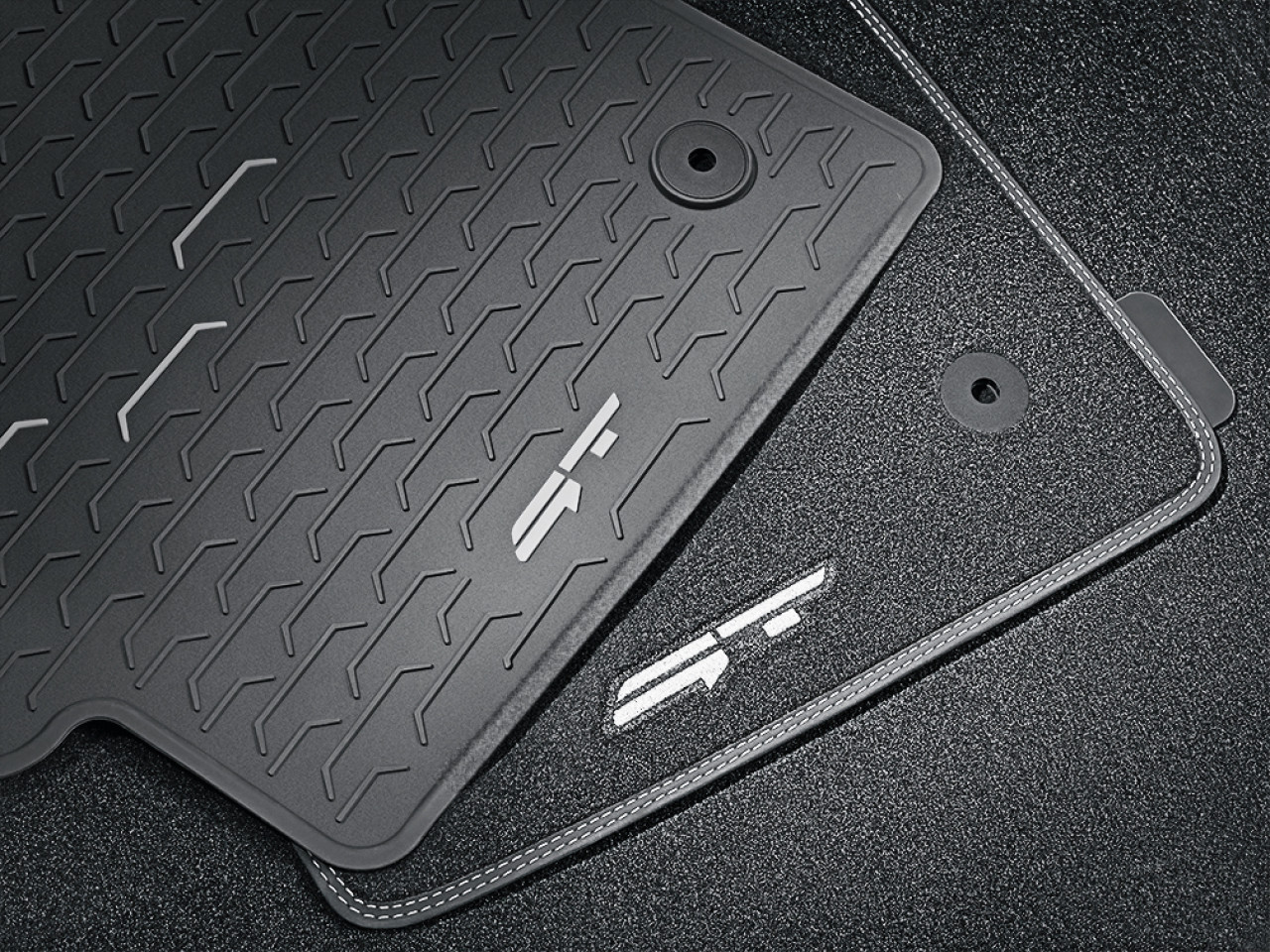 1669278192_CV131ADE01GT CV131ADE11GT CV143ADE01GT CV143ADE11GT_IM_Floor_mats_GT_01 1280xauto