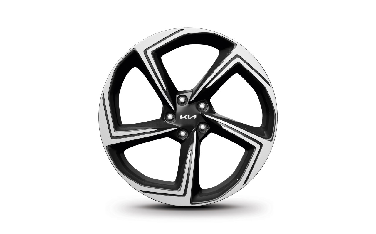 1692112112_CVF40AK030_IM_Alloy_wheel_kit_21_inch_01 1280xauto