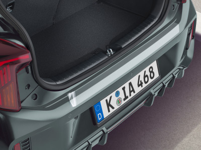 1720690084_G6272ADE01TR_IM_Rear_bumper_protection_foil_transparent_01 400xauto