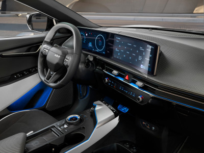 1727430517_CV710ADE50_IM_Display_protection_films_01 400xauto