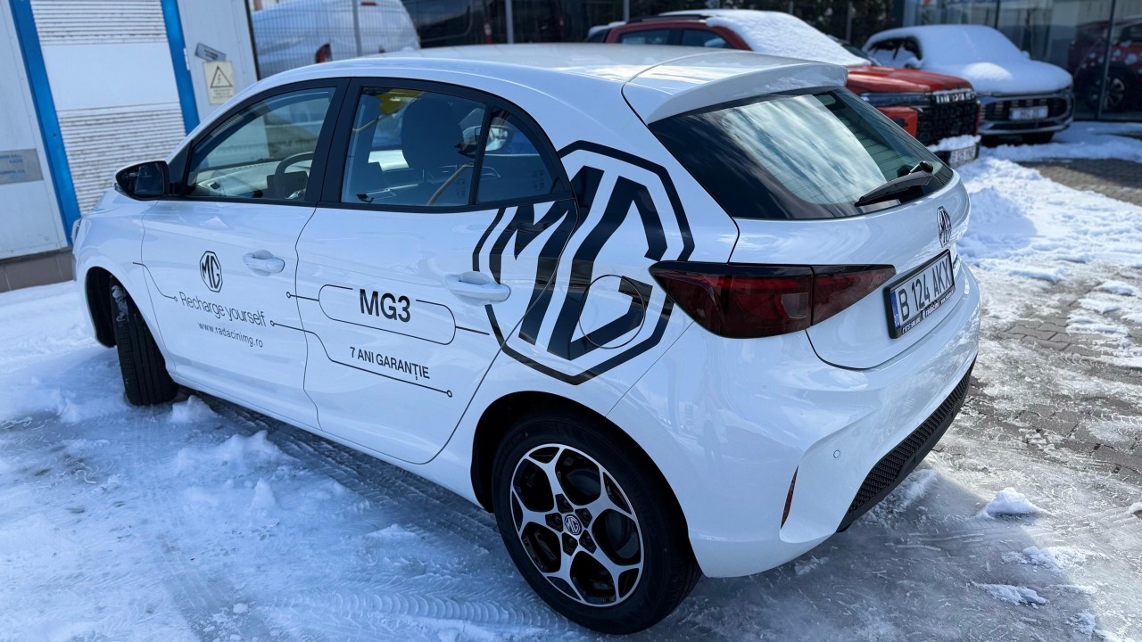 MG MG3 Hybrid+ 4