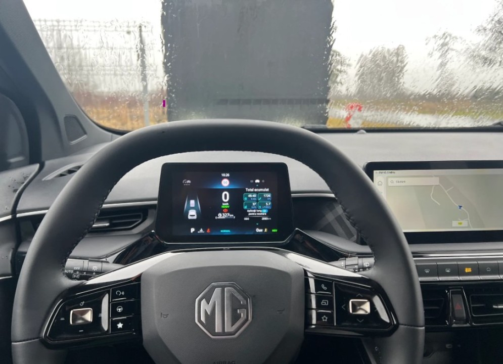 MG MG3 Exclusive 8