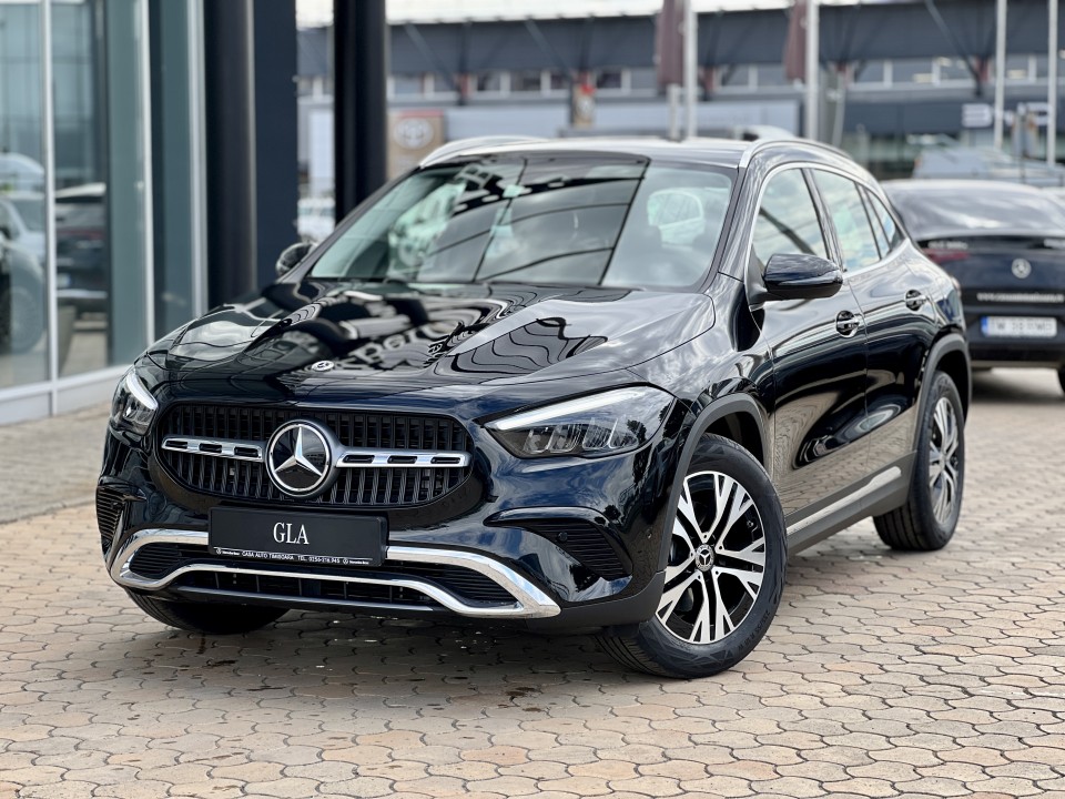 Mercedes-Benz MB PKW GLA 180 Start-up Edition
