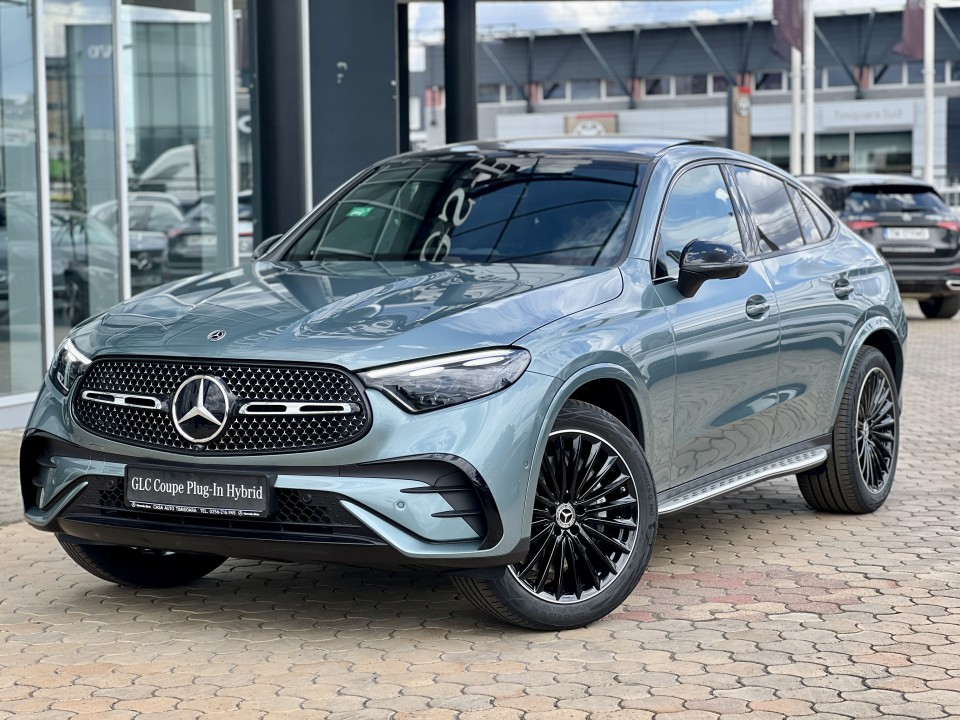 mercedes benz glc 300 e 4matic coupe cu tehnologie eq hybrid 06a4cb276a67e3