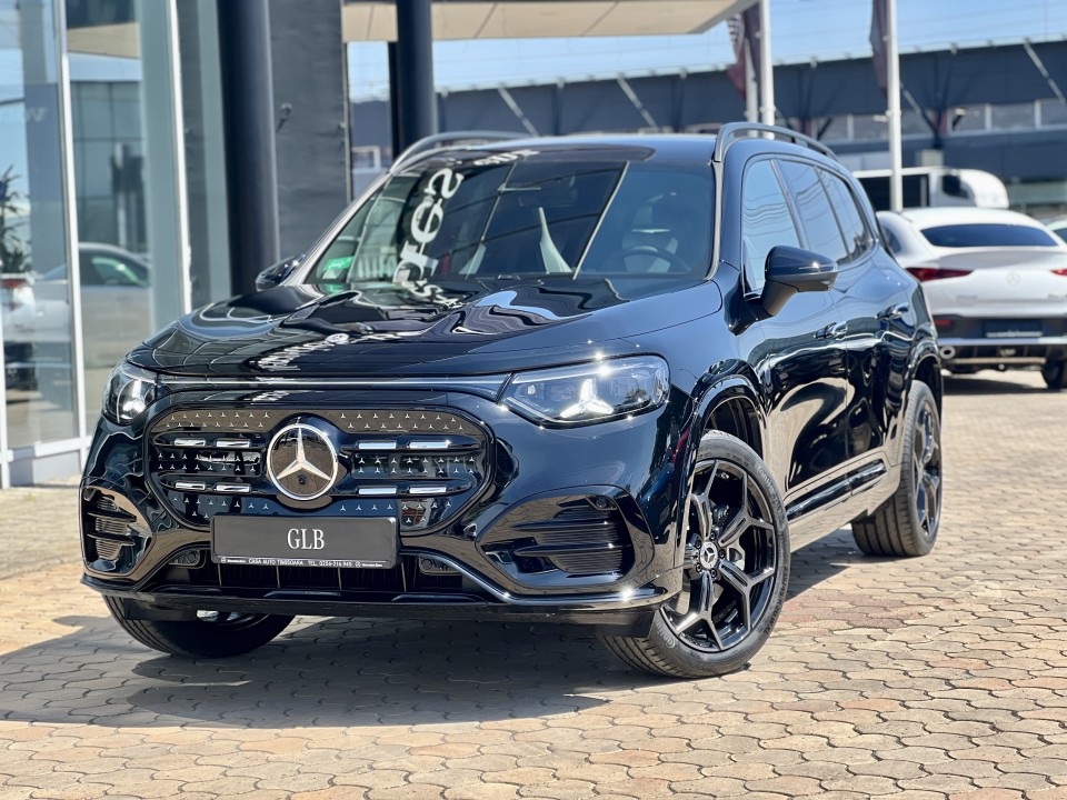 Mercedes-Benz GLB 350 4MATIC cu tehnologie EQ