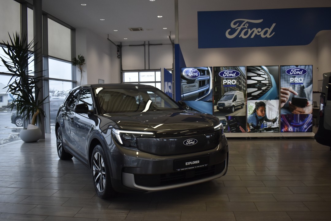 Ford Explorer EV Select electric, autonomie extinsă 286 CP AT RWD