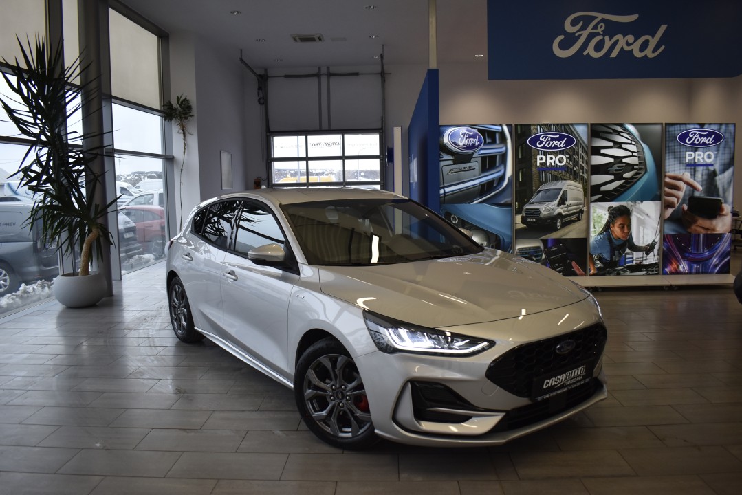 Ford Focus MCA 5 usi ST-Line X 1.5 EcoBlue 115 CP A8