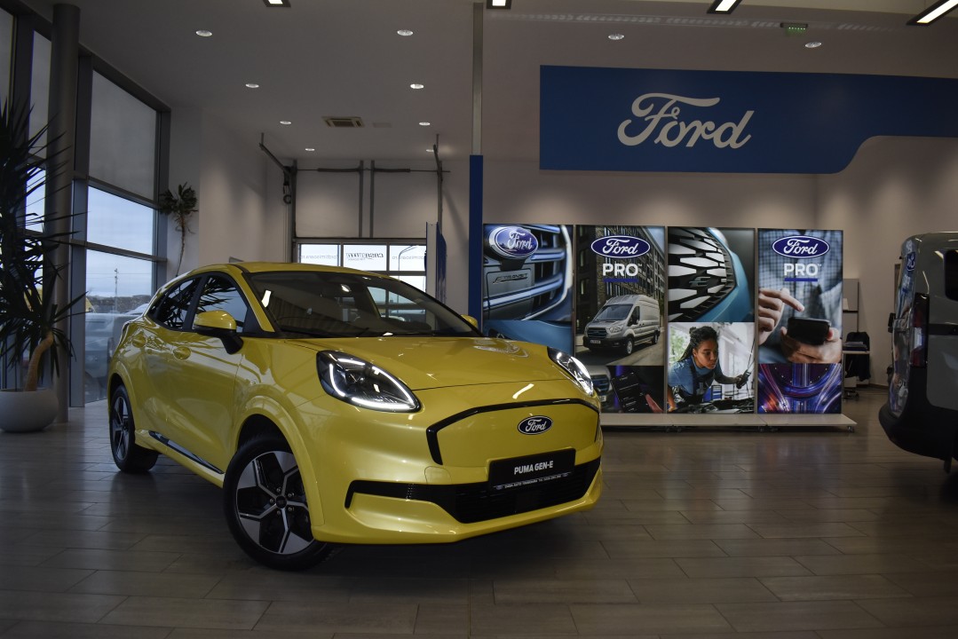 Ford Puma Gen-E 5 uși Select electric 168 CP AT