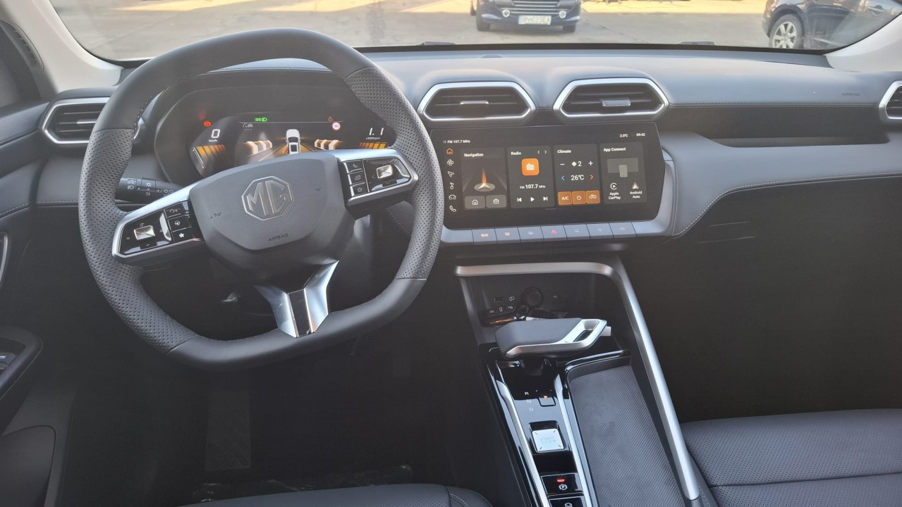 mg zs hev 5 usi exclusive 1 5l gsi 197 cp at 146960a71471013