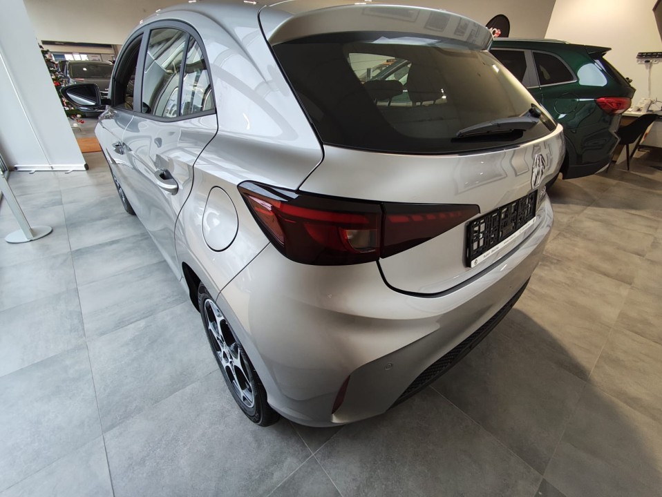 mg3 hev 5 usi excite 1 5 t gdi hev 194 cp at 13693adf7cb63f8