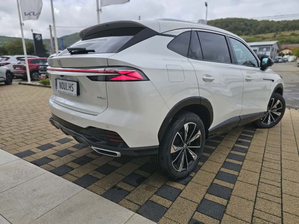 mg noul hs hev 5 usi exclusive 1 5 t gdi hev 224 cp at 56960ae0b339a7