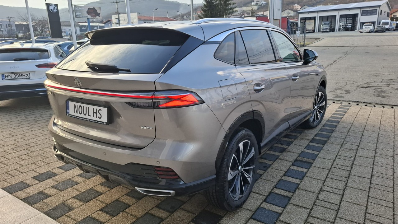 mg noul hs hev 5 usi exclusive 1 5 t gdi hev 224 cp at 769690191a52ca