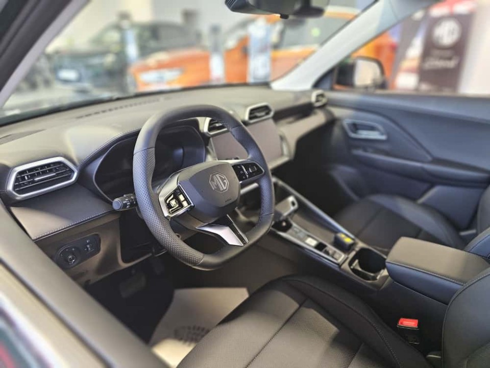 mg zs hev 5 usi exclusive 1 5l gsl hev 197 cp at 56969023b7860c