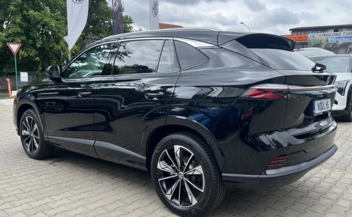 mg noul hs hev 5 usi exclusive 1 5 t gdi hev 224 cp at 16969043bcfba0