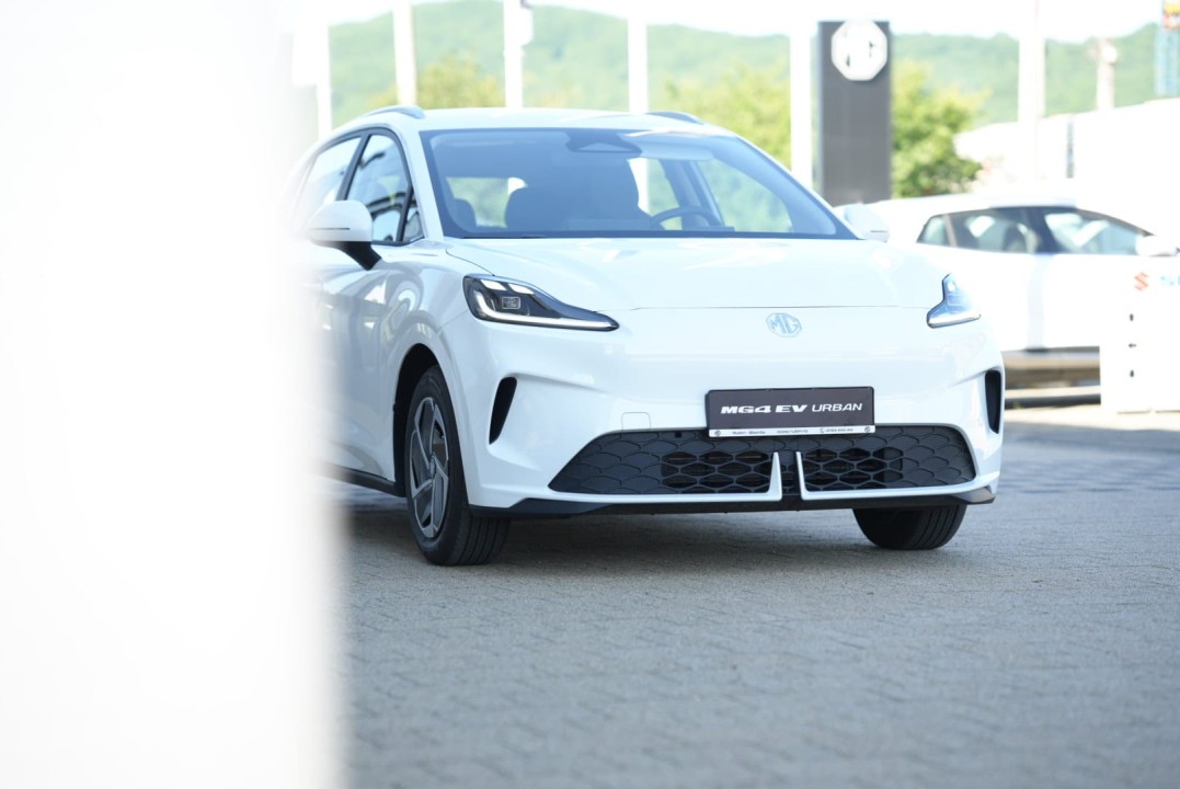 mg4 ev urban 5 usi excite electric 43 kwh 149 cp 226a46053146e45