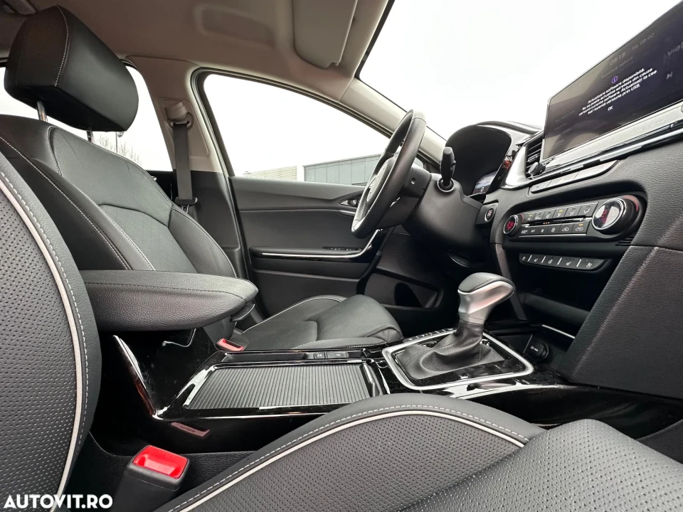Kia Xceed 2023 hibrid, 27.990 € — imagine 10