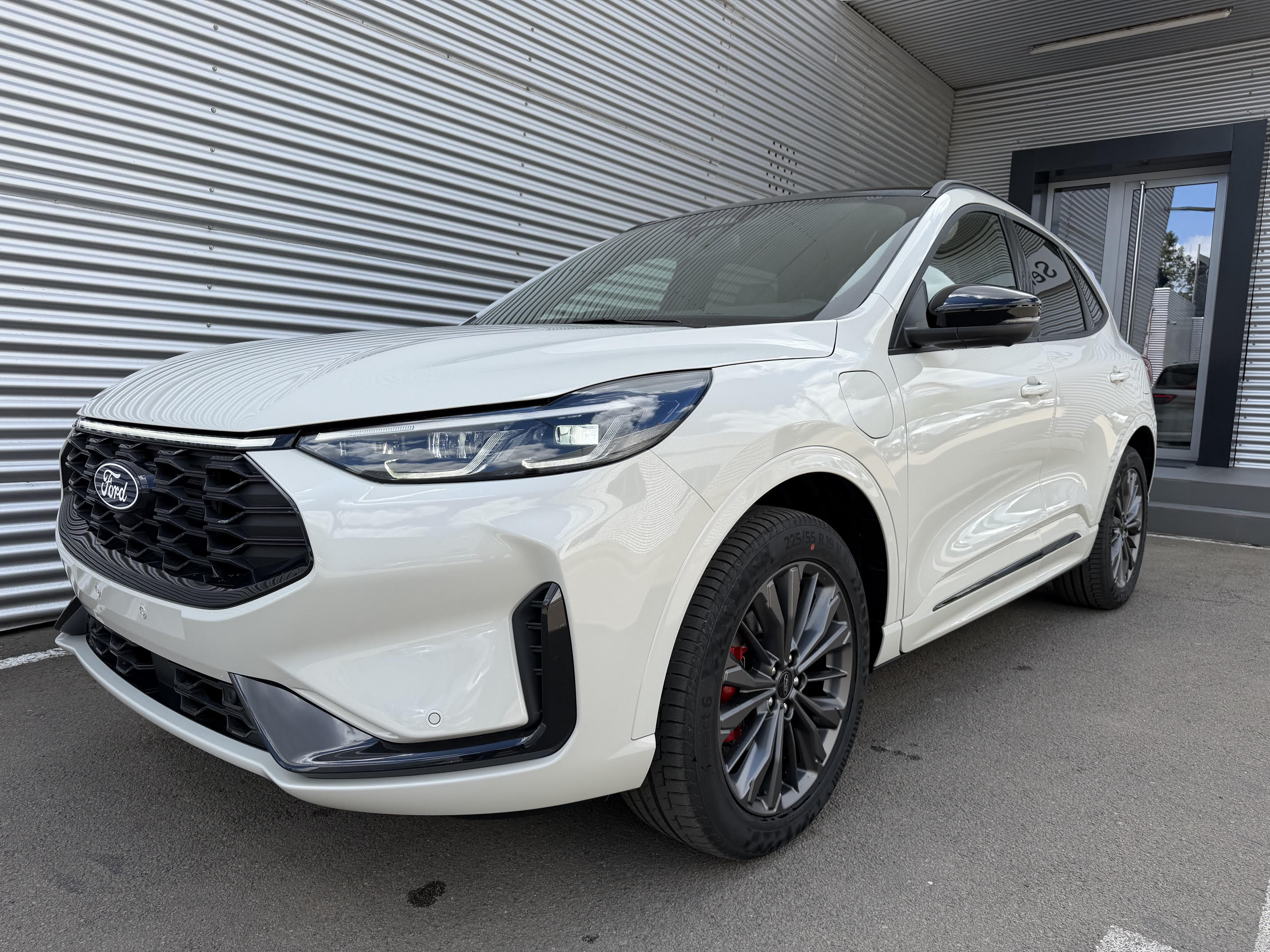 kuga mca sound edition 67f0c388de1755e1f4f465bb59762210