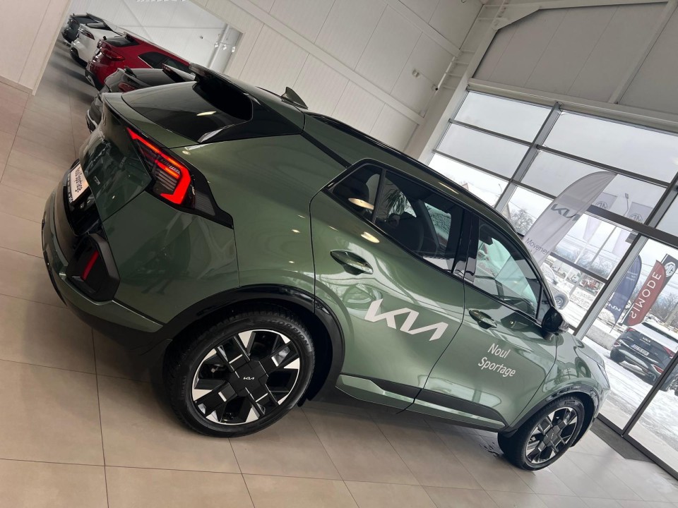 KIA Sportage 2025 — imagine 3