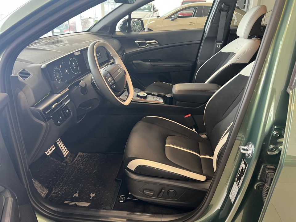 KIA Sportage 2025 — imagine 12