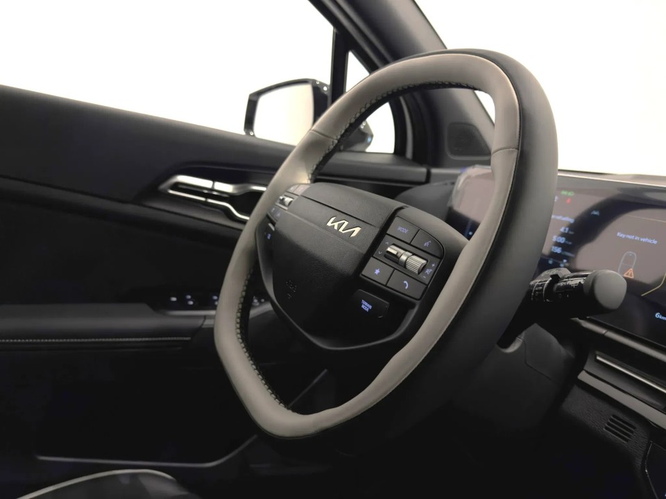 KIA Sportage 2025 — imagine 7
