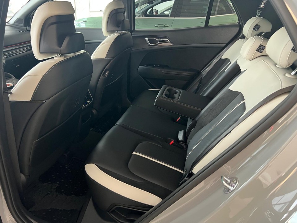 KIA Sportage 2025 — imagine 17