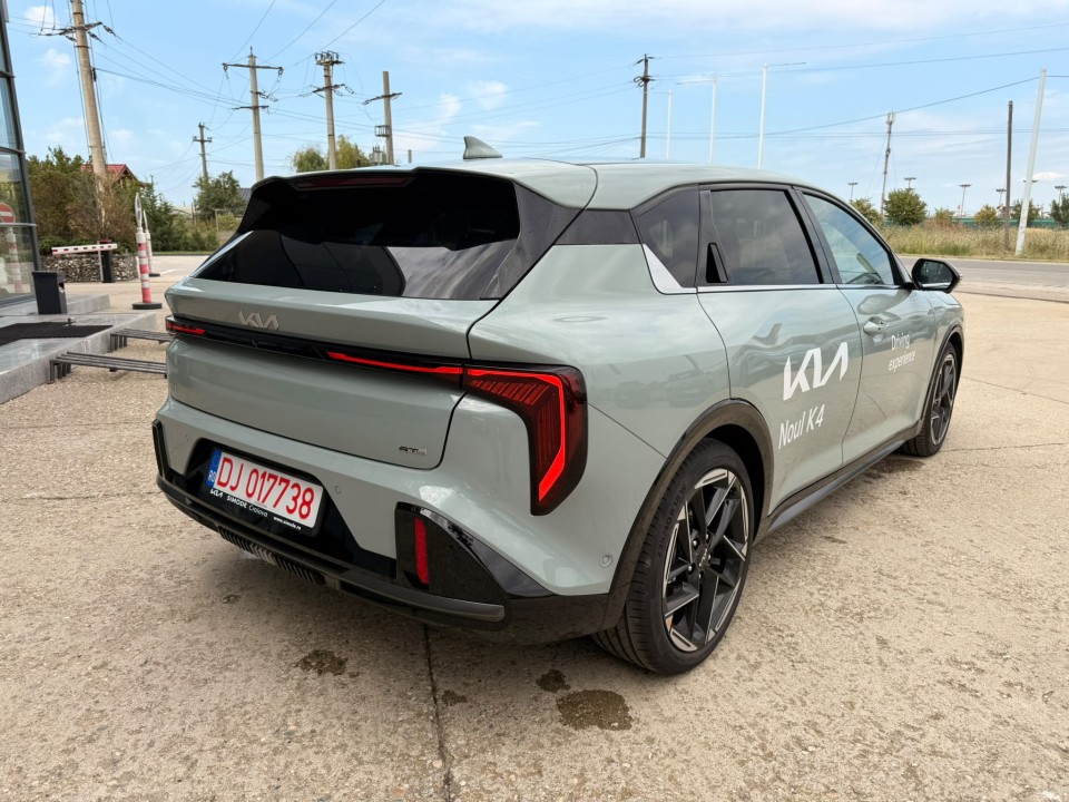 KIA K4 2025 — imagine 5