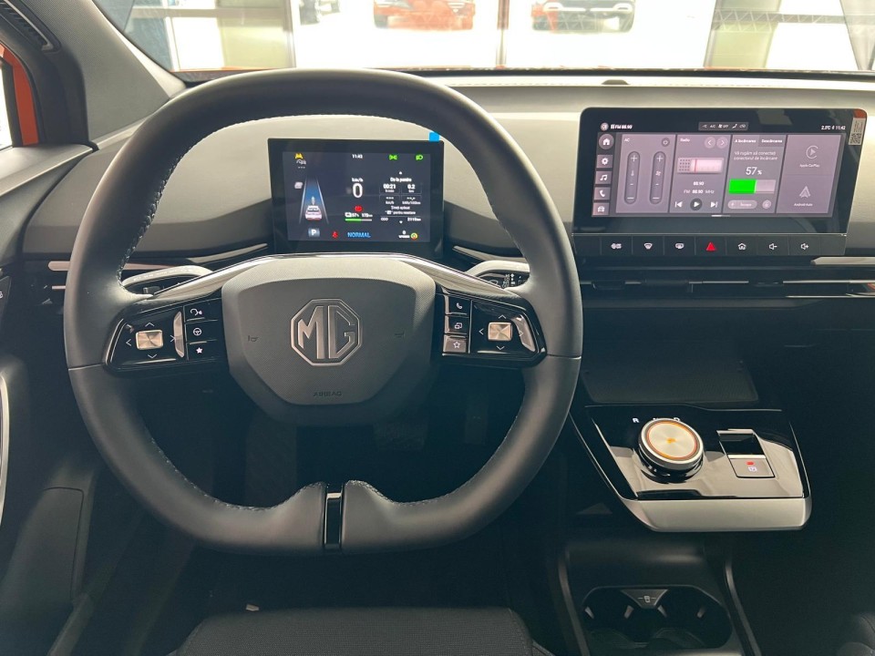 mg4 ev 5 usi excite electric 204 cp at 06968a6b13d000